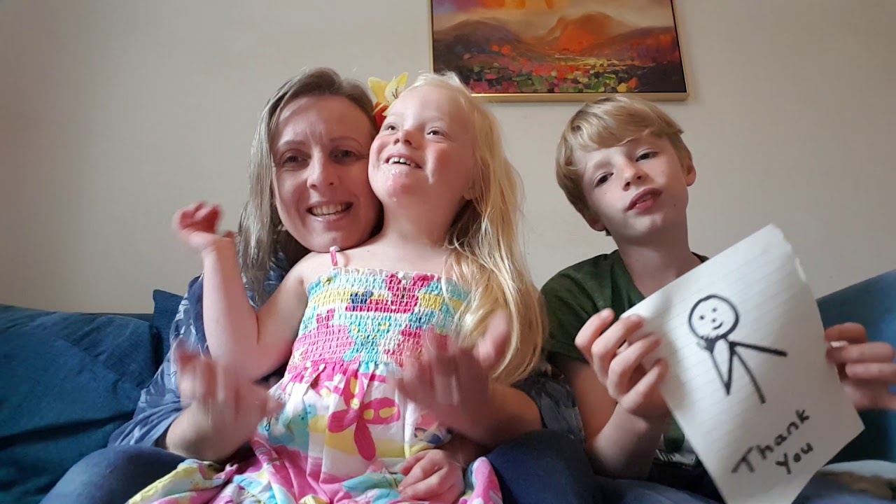 Makaton Sign Of The Week - 'thank you'