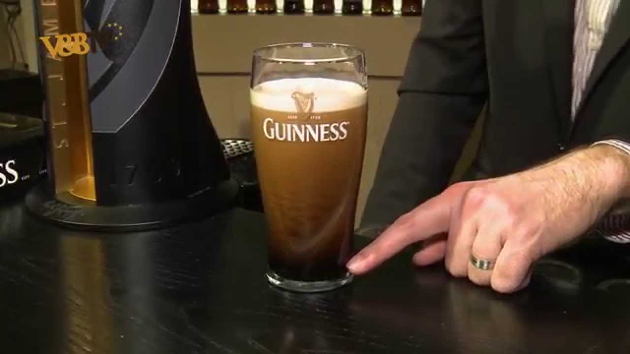 6 étapes pour servir une parfaite Guinness