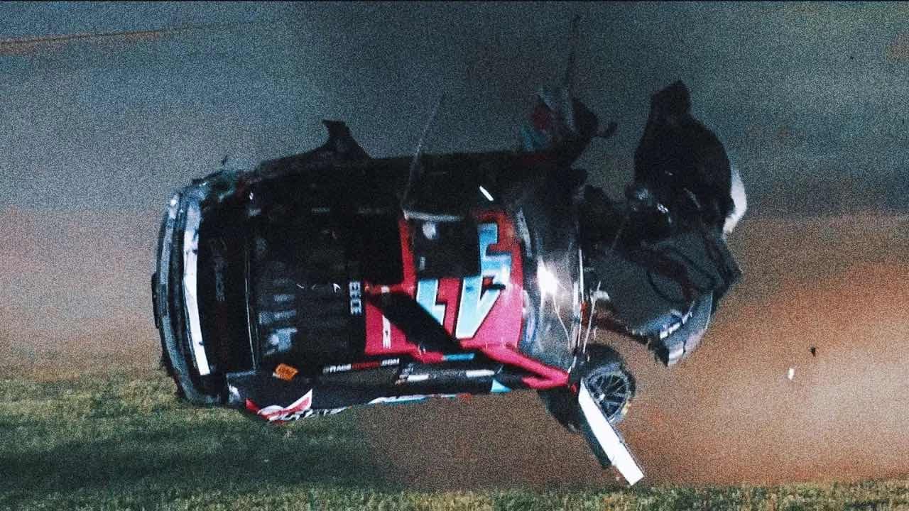 Trying to recreate Ryan Preece’s Daytona barrel roll in Roblox PART 1