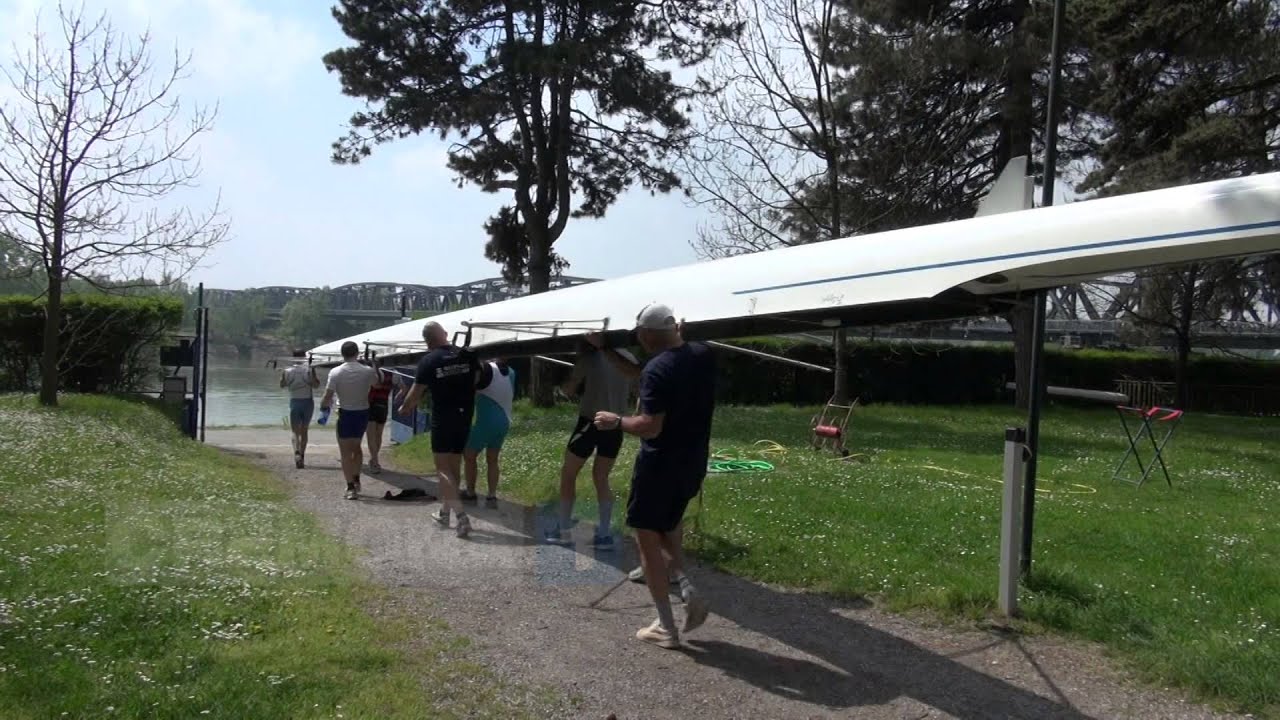 Primo allenamento della squadra Master delle canottieri cremonesi