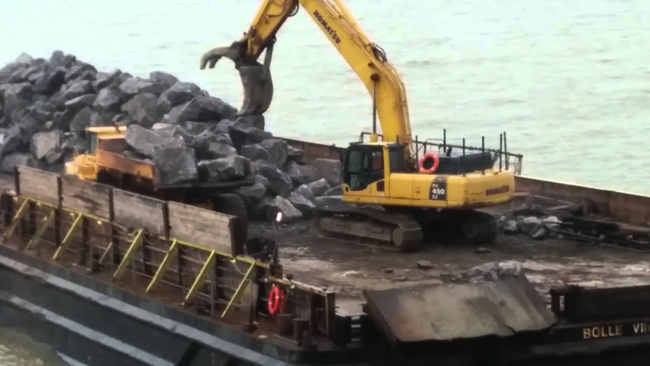 Holland on sea sea defences