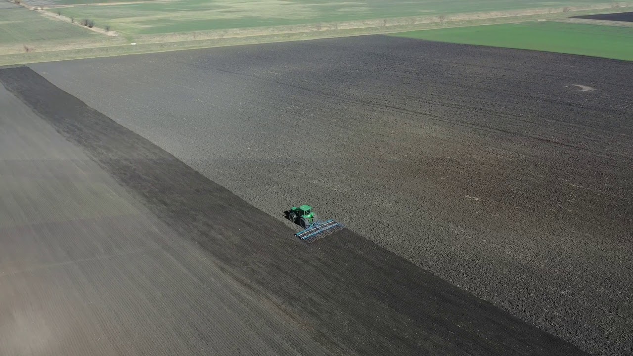 Szántás elmunkálás 2019.Március JD 8330 /HD drone video/