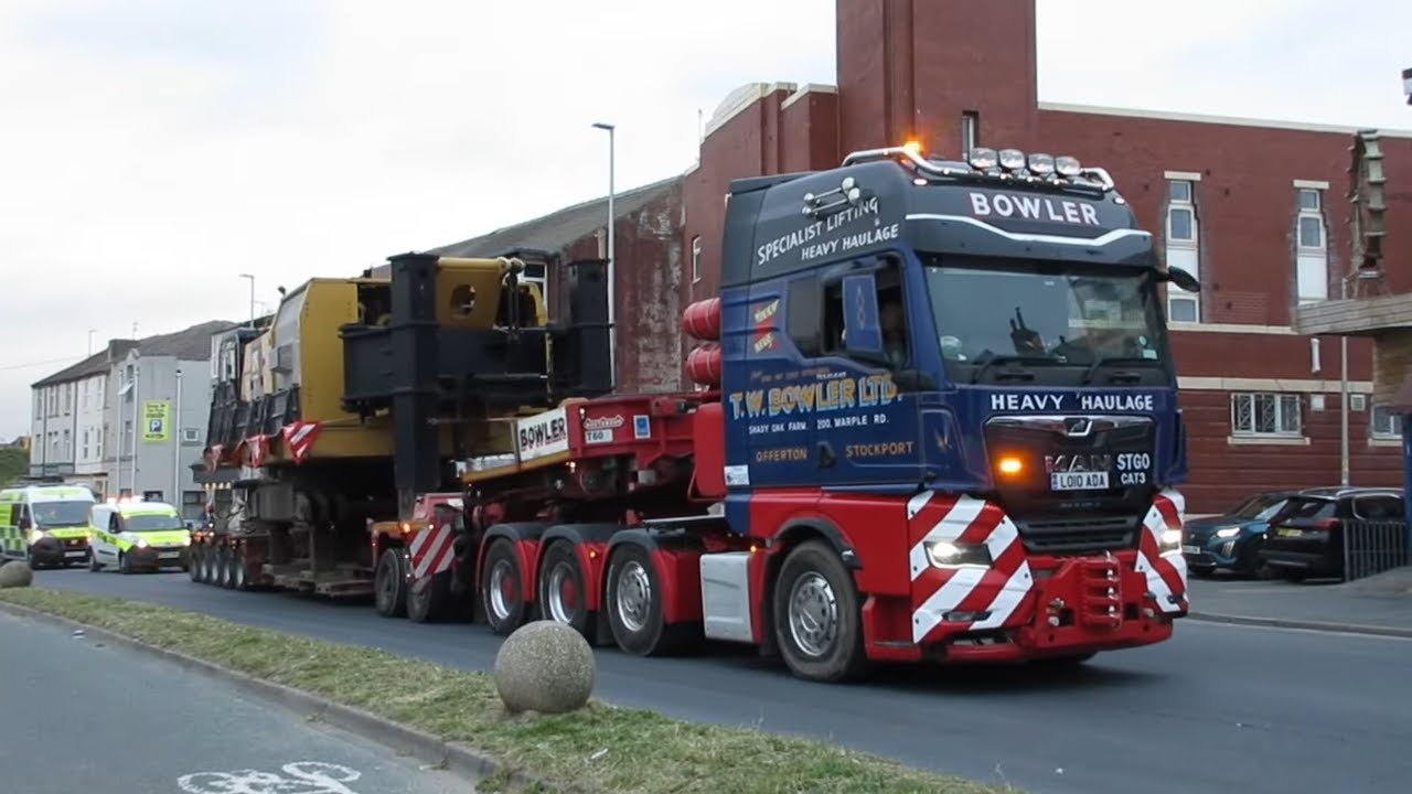 ABNORMAL WIDE LOAD BLACKPOOL 30/07/2025 (31/07/2025) COURTS POLICE STATION DEMOLITION UPDATE