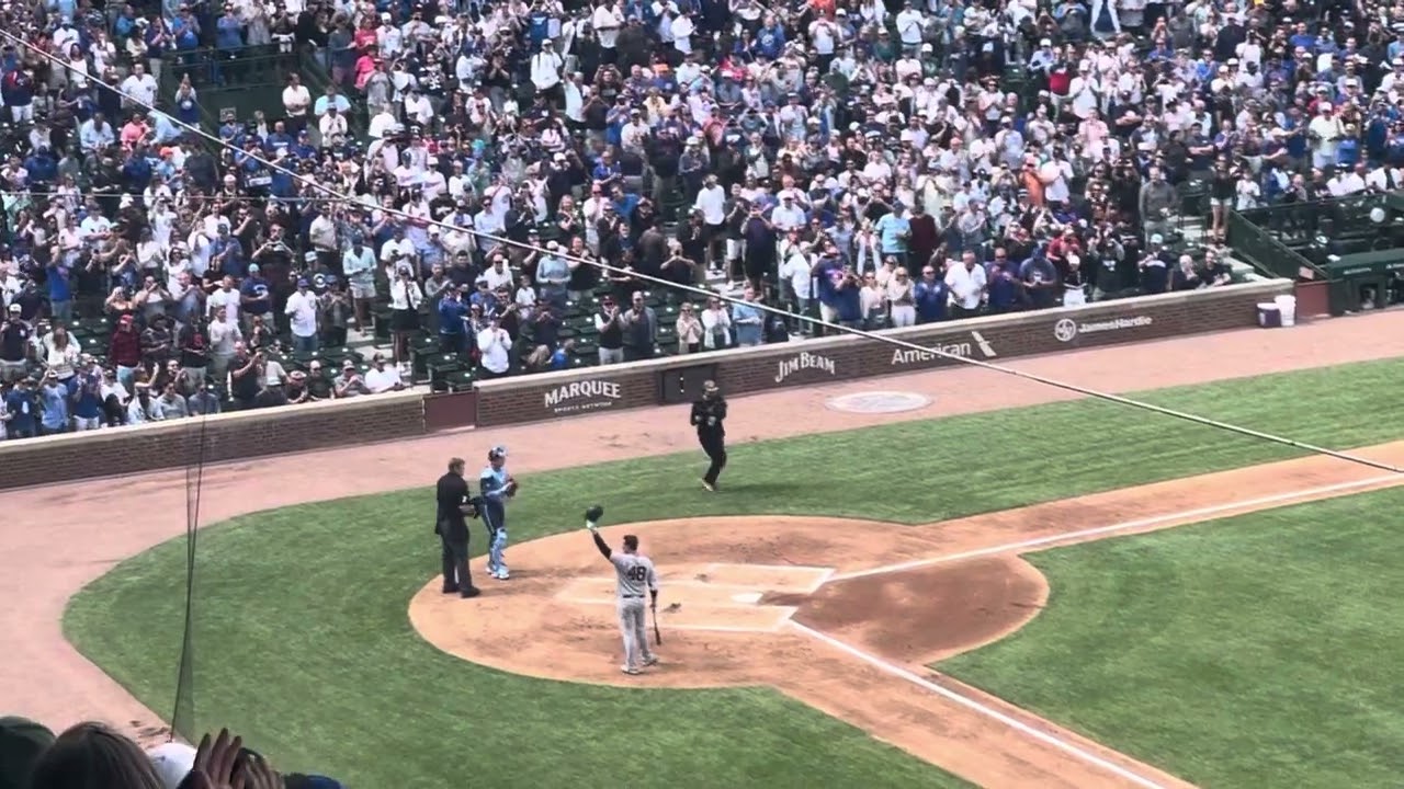 Anthony Rizzo’s first at bat back at Wrigley.