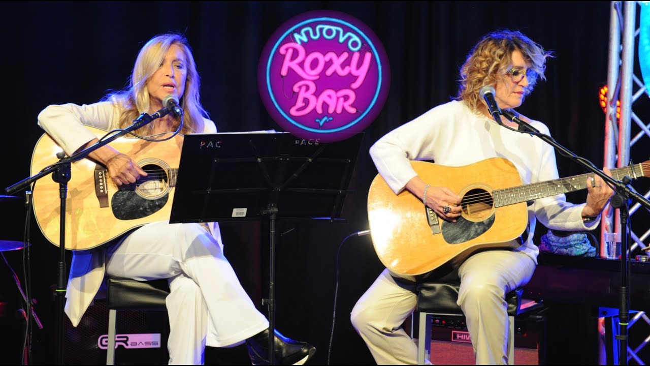 Grazia Di Michele e Francesca De Fazi, accordi di PACE, quando le canzoni avevano un contenuto