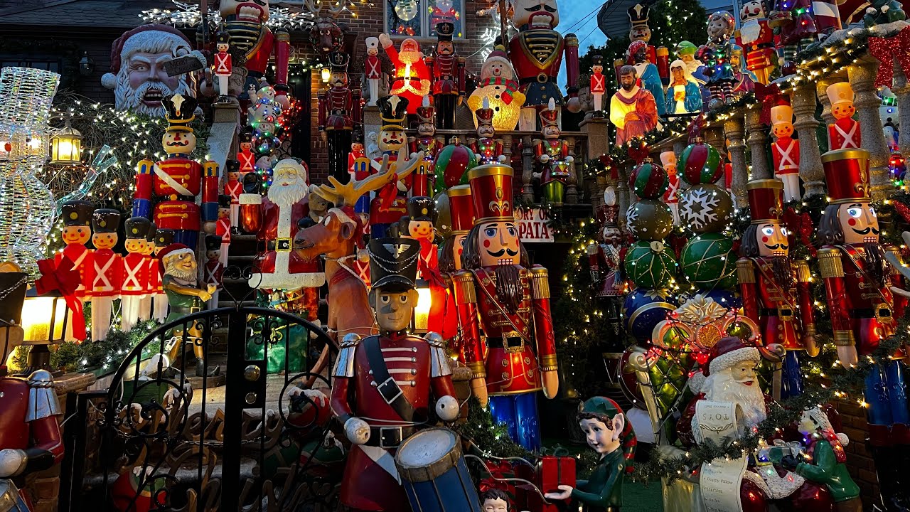 Dyker Heights Brooklyn Christmas Lights ✨ NYC Four Years ULTIMATE Holiday Tour