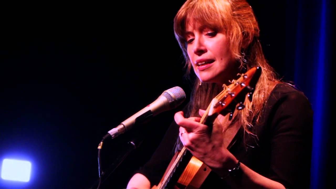 Sarah McQuaid - In Derby Cathedral (Official Music Video)