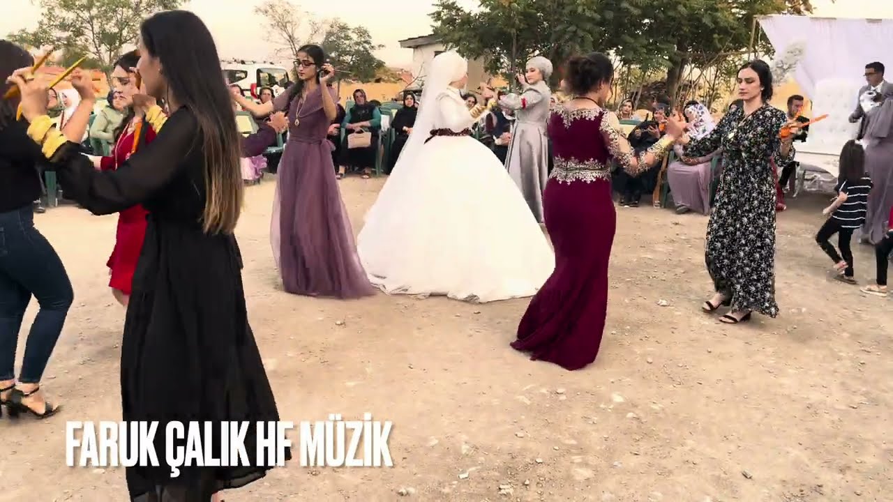 Burası da Eşrefli Köyü Yöre temsilcileri arasındalar Canlı Canlı FullHD
