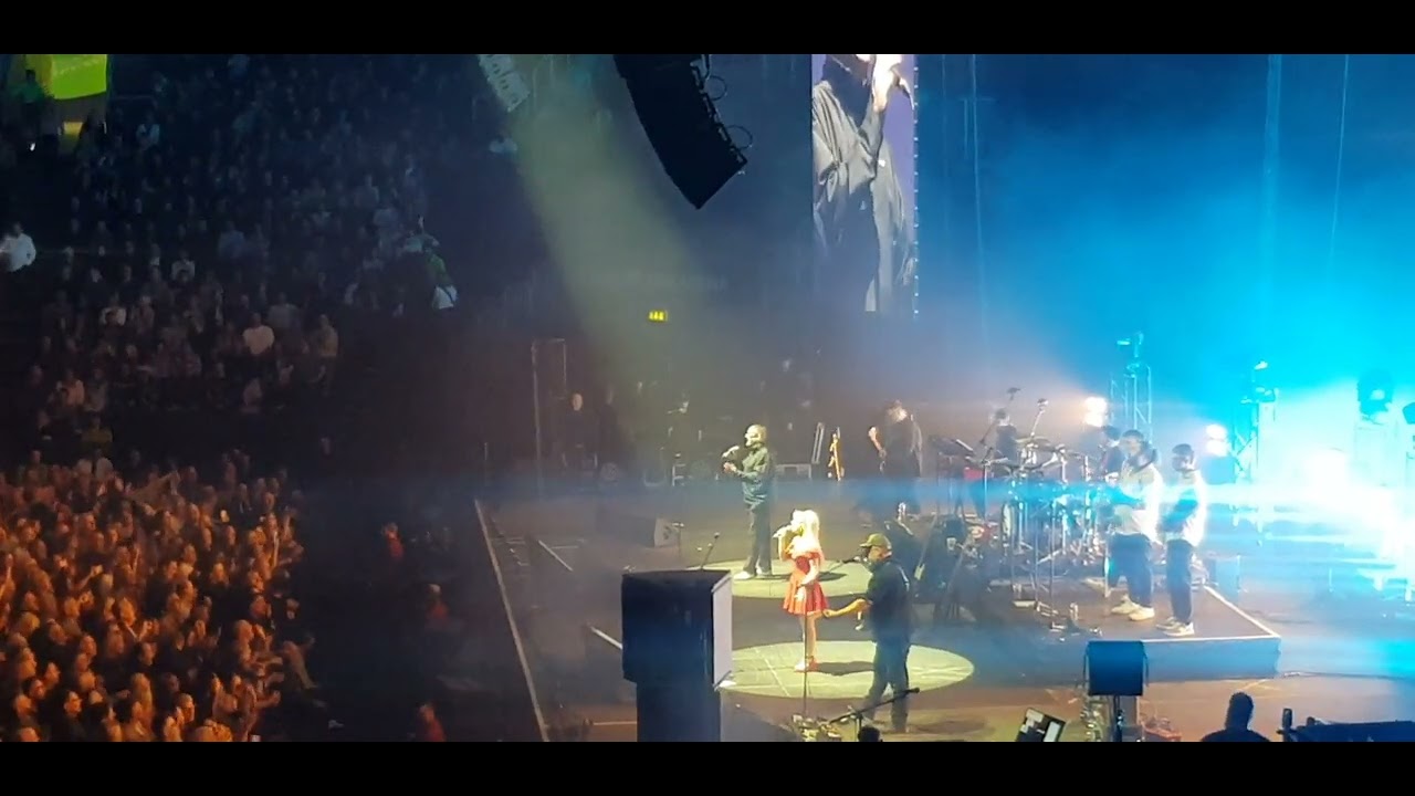 Paul Heaton (Beautiful South) - Happy Hour / Perfect 10 / Good as gold: Belfast 21-3-2025