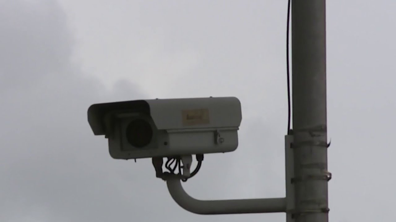 Red light cameras in Humble still dinging drivers