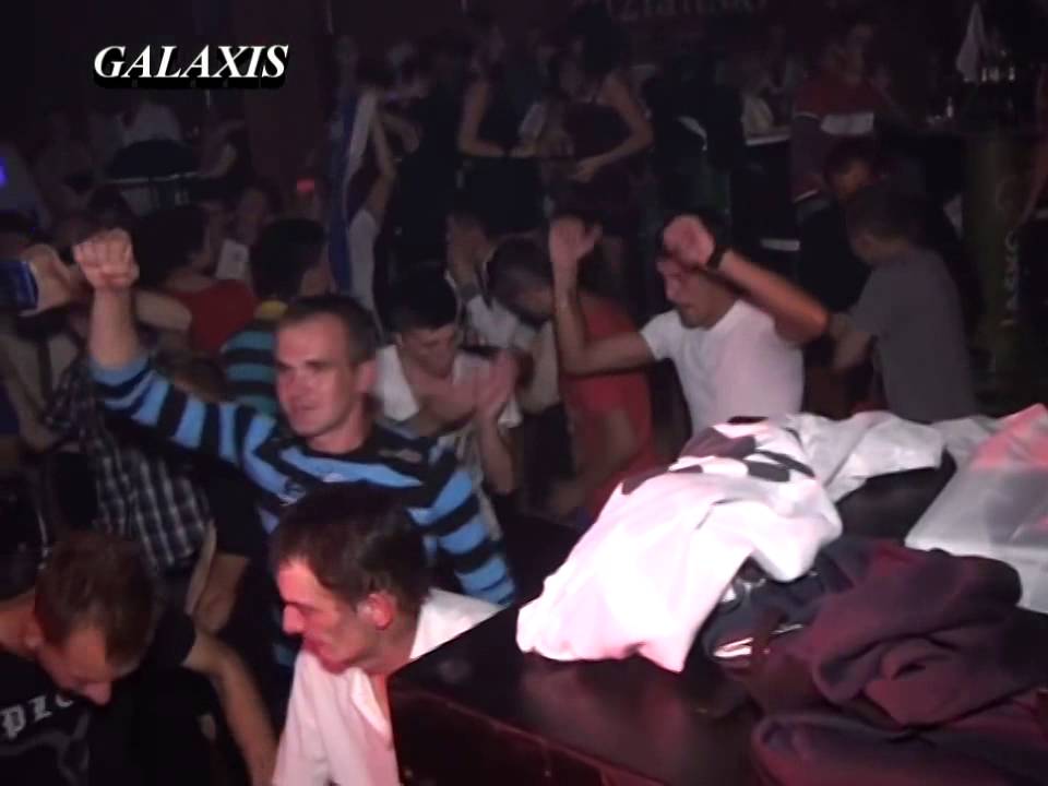 Asim Bajric - Vilo moja (LIVE DISKOTEKA GALAXIS)