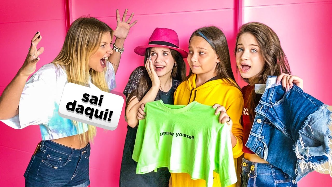 INVADIMOS O GUARDA ROUPAS DA CAROL BRESOLIN!! (Ela ficou muito brava)