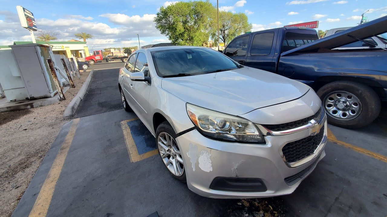 2013 al 2015 chevy malibu 2.5 tronava en los vaches como cambiar amortiguadores de enfrente