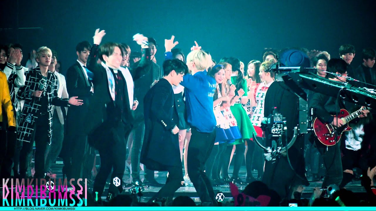 [4K] 151230 KBS 가요대축제 ending _ SHINee (부제:세상에서 샤이니가 제일 웃겨)