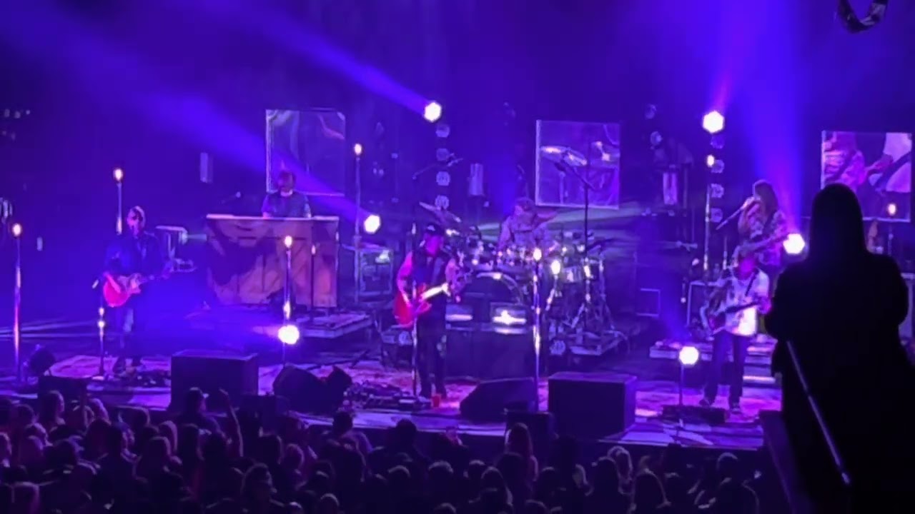 Kip Moore - Purple Rain (Prince cover) 4/16/22
