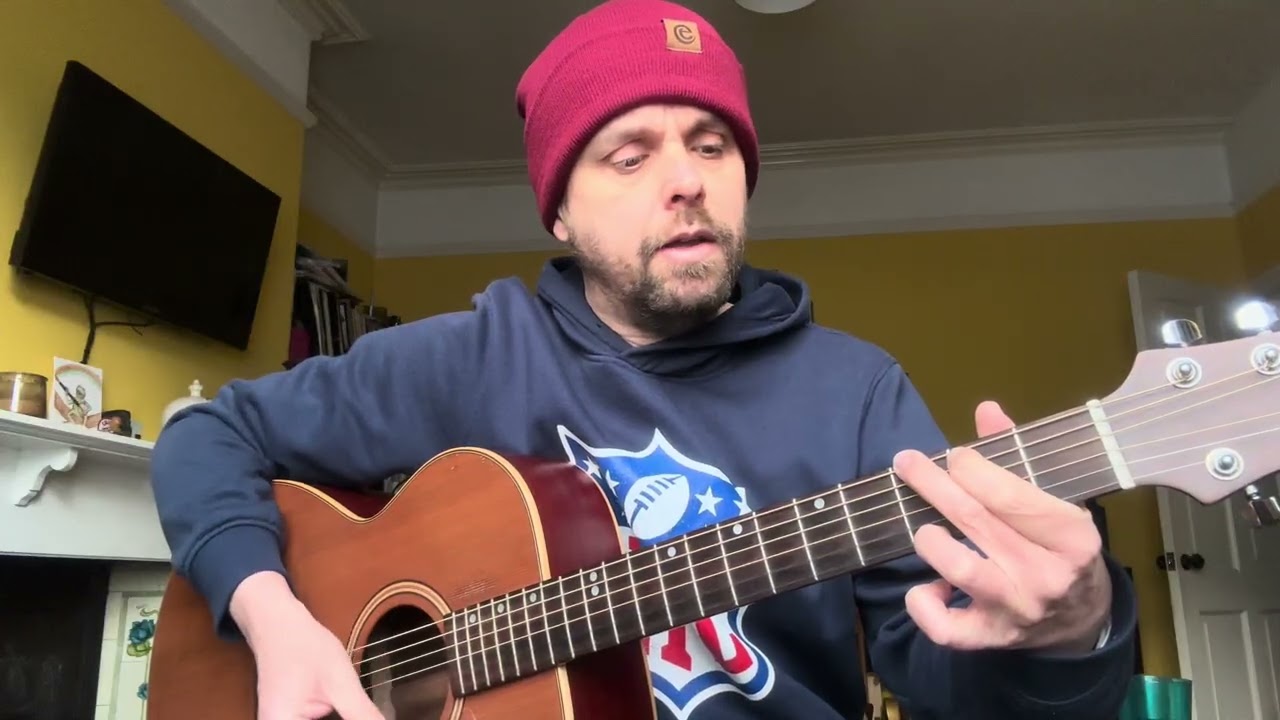 4. How to play a simple chord progression with the chords G, C and D