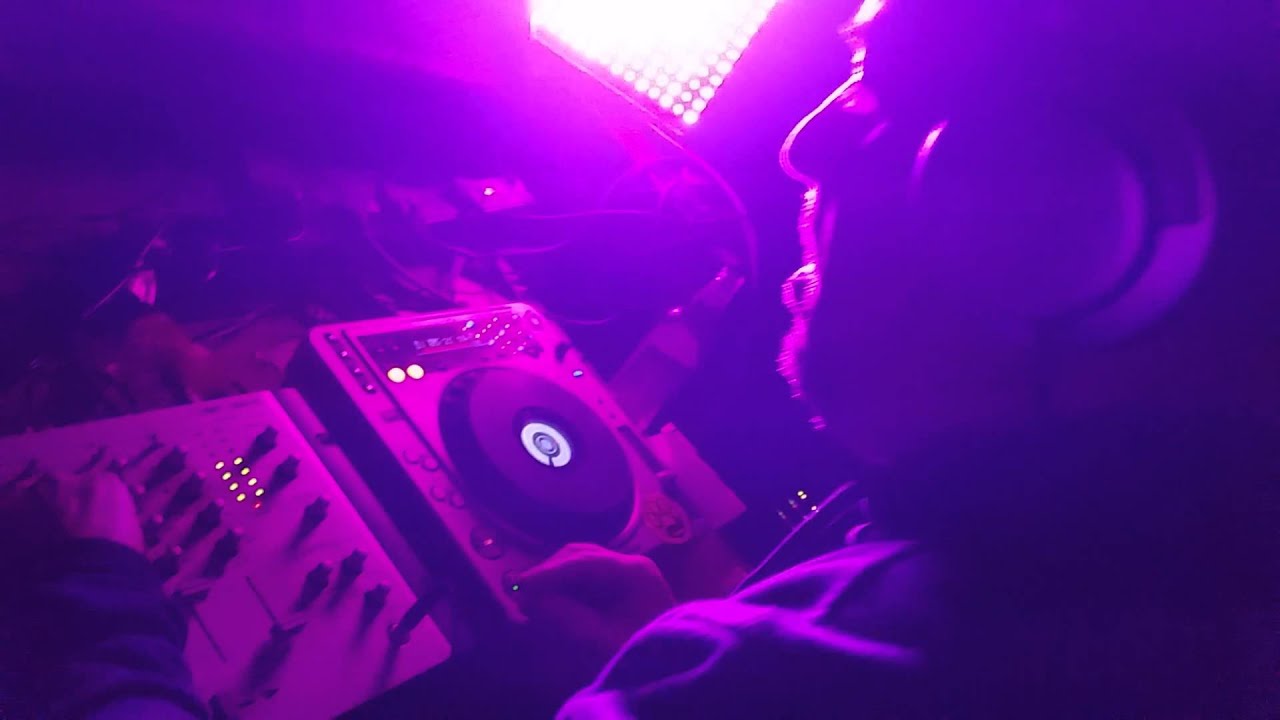 Stevie jones live at the camouflaged disco part 1