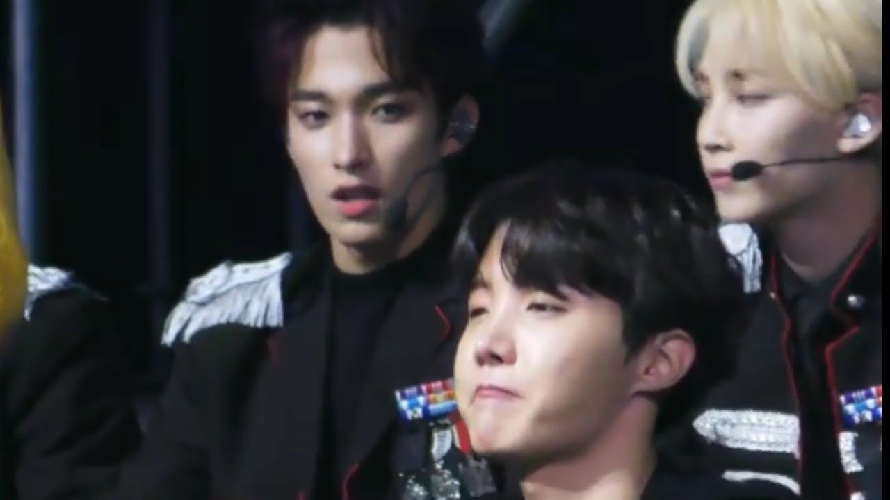 idol reaction to Jhope BTS & jhope with idol moment 
