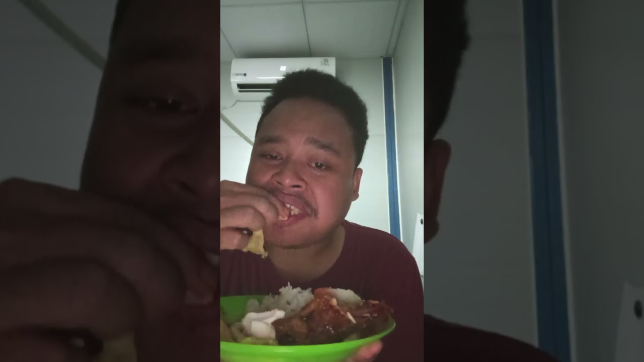 Mukbang bekal ayam dan telur asin.... 