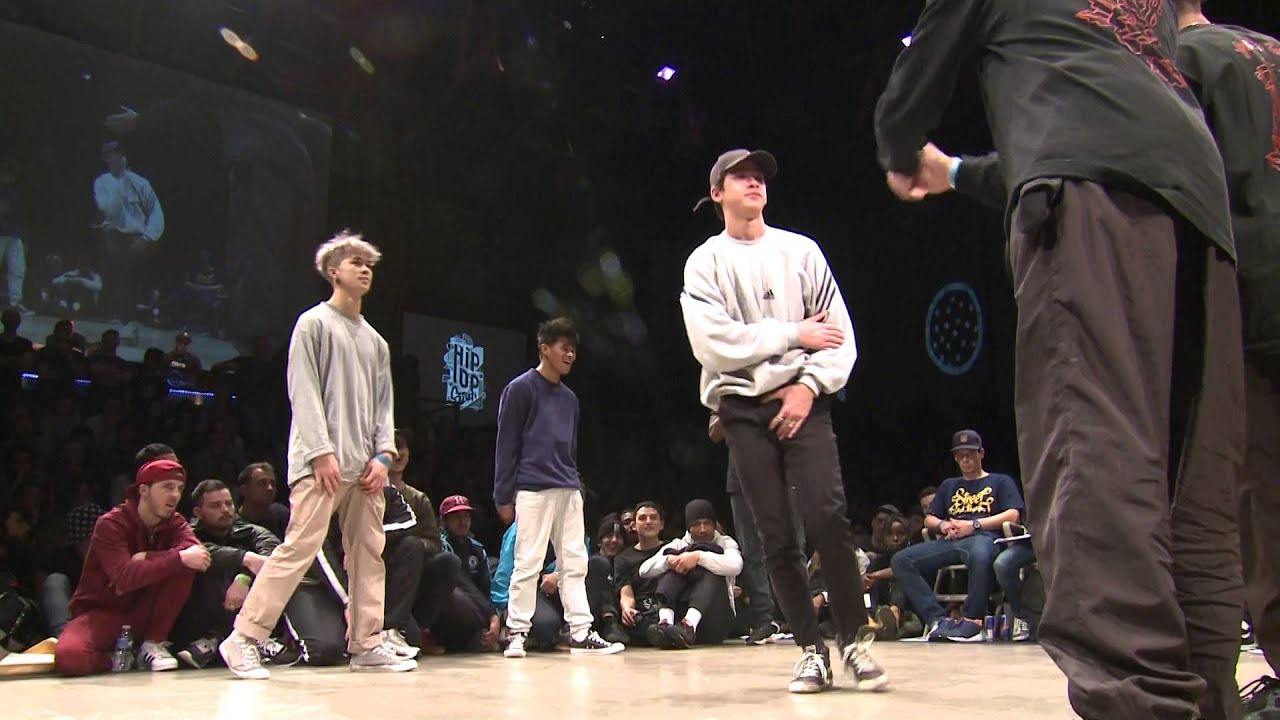 1/4 finale CREW 3vs3 : Tekken (FRA) vs Funk Fockers (BRA)