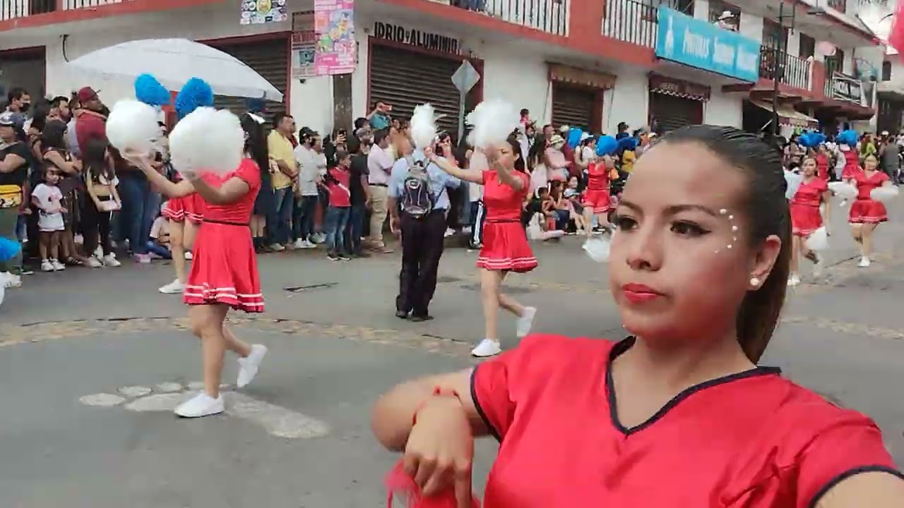 Esc.Normal de Ixtapan de la Sal.En el desfile 20 De Nov.2022.No tengo los derechos de la musica