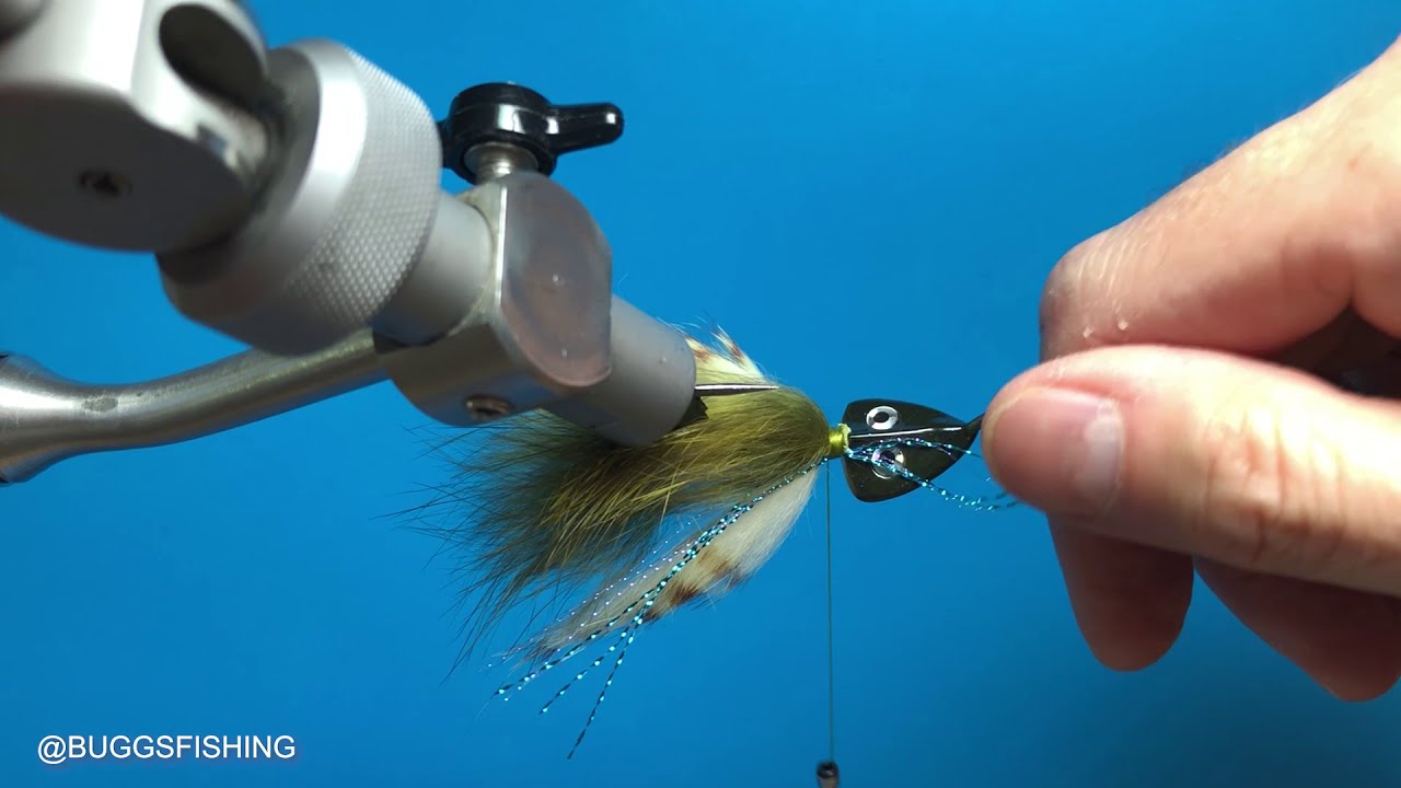 HOW TO TIE the MOST EFFECTIVE JIG for REDFISH 2nd Generation Blue Crab Curl-Tail Jig - Buggs Fishing