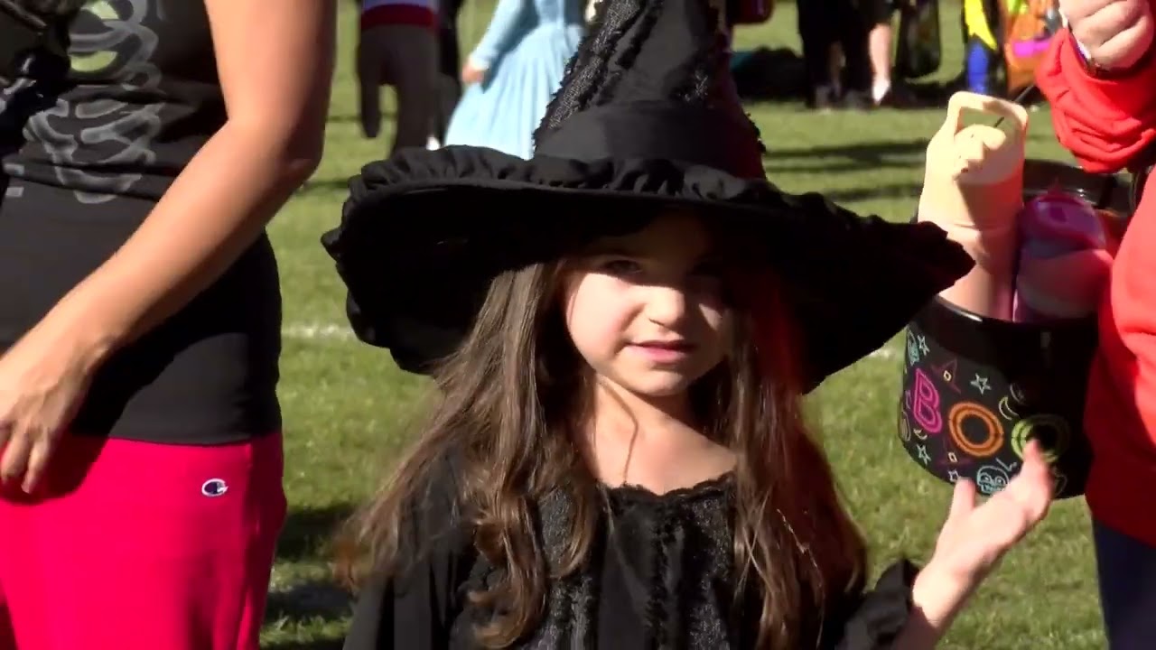Long Hill Township Halloween Parade 2024