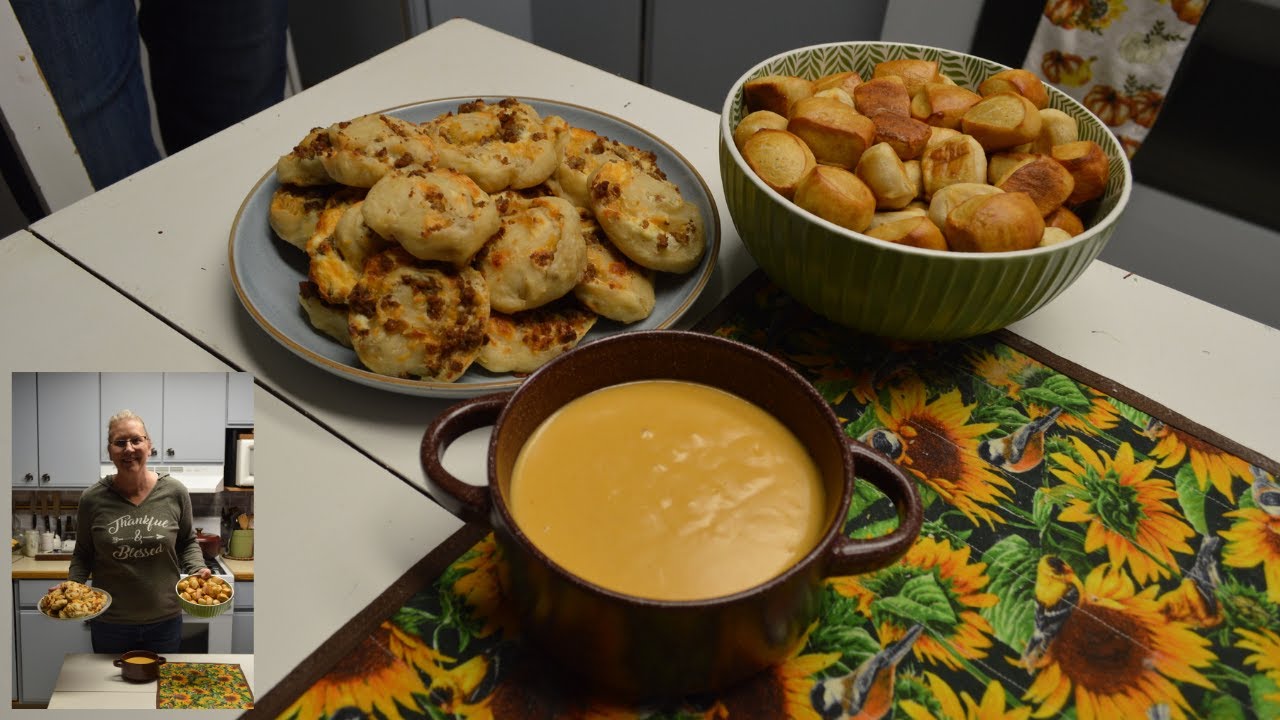 Thanksgiving Appetizers Made With Sourdough
