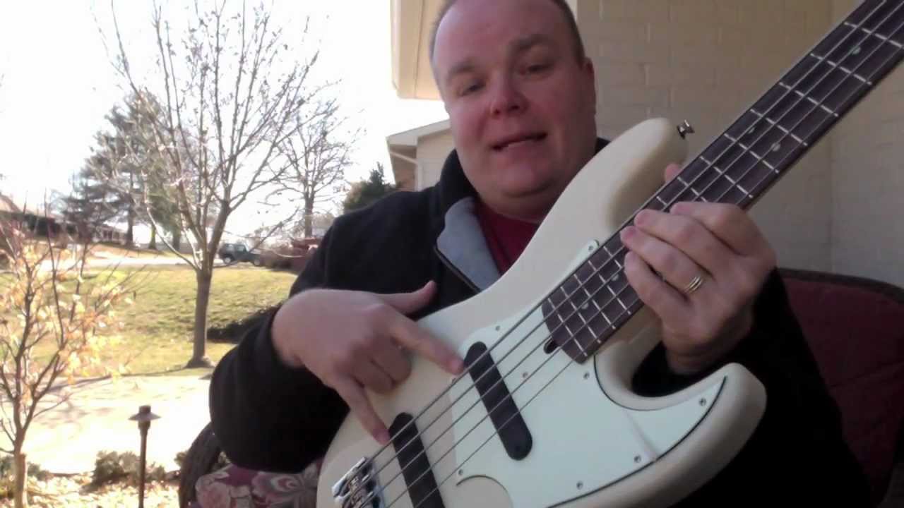 Xotic XJ-1T 5-String Olympic White Alder HRI