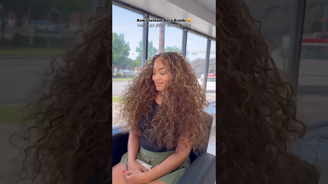 Being the perfect girl with perfect hair #dallasbraids #boraborabraids #dallashairstylist #boholocs