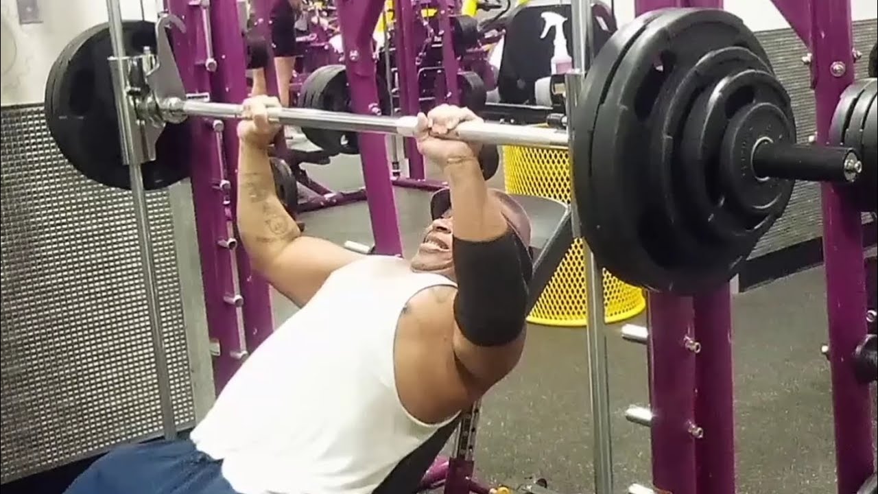 300 LB INCLINE BENCH PRESS