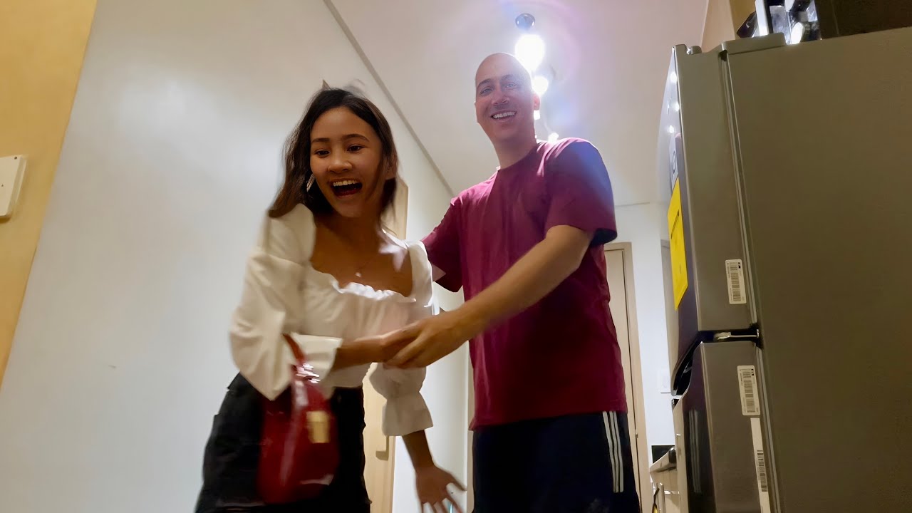 MY FILIPINA GIRLFRIEND WAS SHOCKED WHEN I COOKED ADOBO FOR HER! 