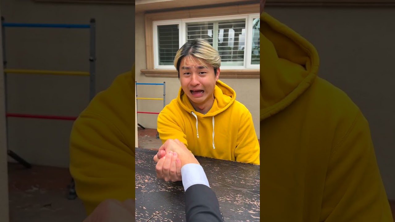 Сигма армрестлинг 💪🏼 (ft. @zhong @KatrinaBuno)