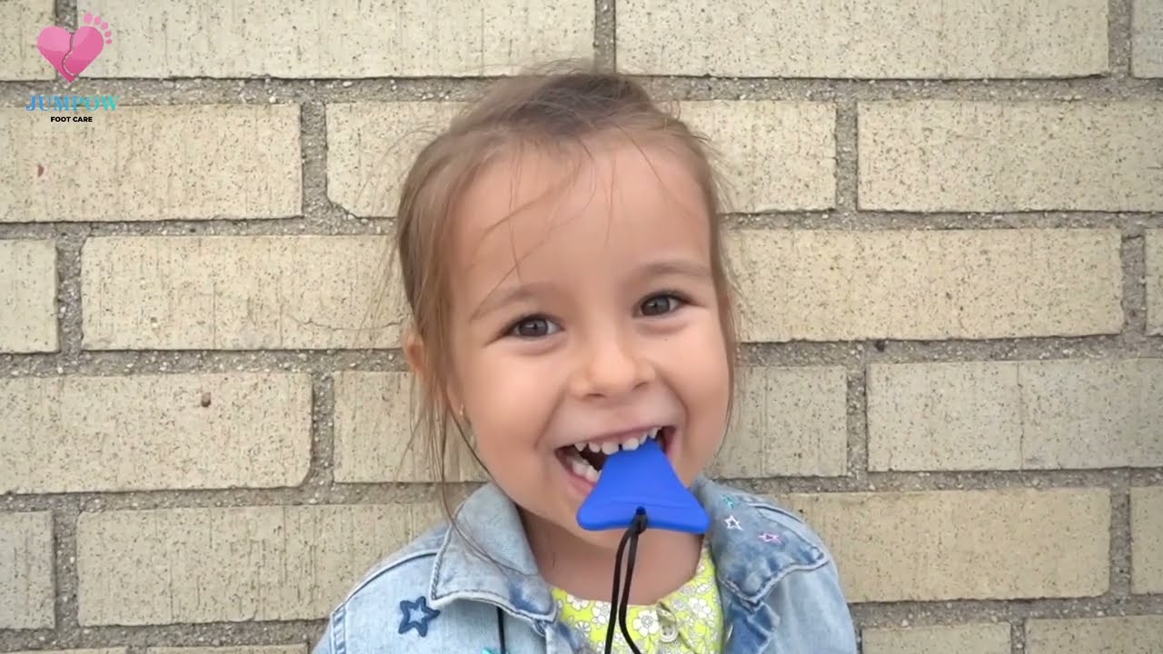 Shark Tooth Chew Necklace - Oral Sensory Fidgets