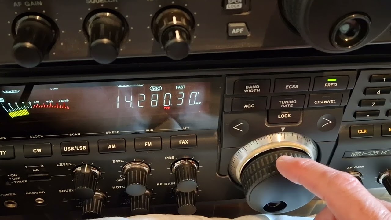 20 Meters USB icom IC R8500 with NRD 535