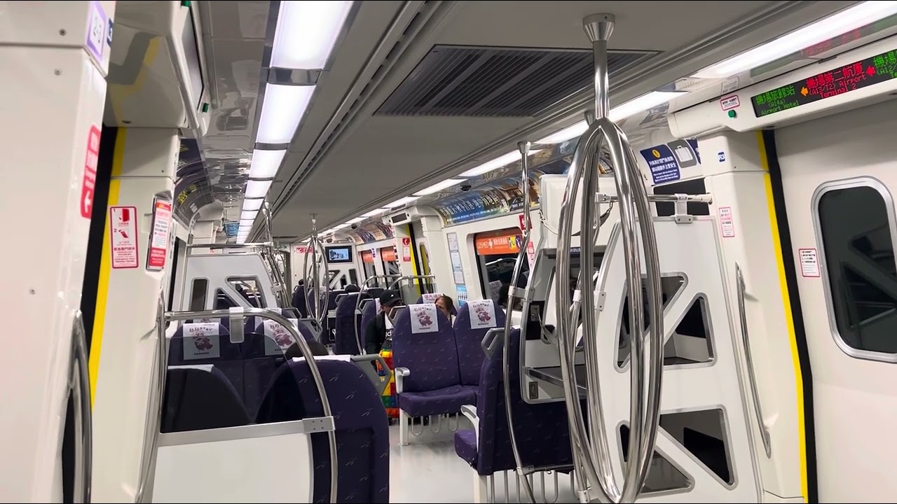 Taoyuan Airport MRT Exp…Commuter Train 機捷直達…普通車