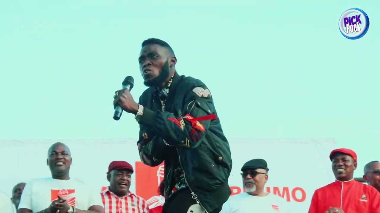 𝗠ú𝘀𝗶𝗰𝗼 𝗗𝗝 𝗛𝗘𝗟𝗗𝗘𝗥 𝗳𝗲𝘇 𝗺𝗮𝗿𝗮𝘃𝗶𝗹𝗵𝗮𝘀 𝗻𝗼 𝗣𝗮𝗹𝗰𝗼 𝗲𝗺 𝗠𝗼𝗮𝘁𝗶𝘇𝗲.