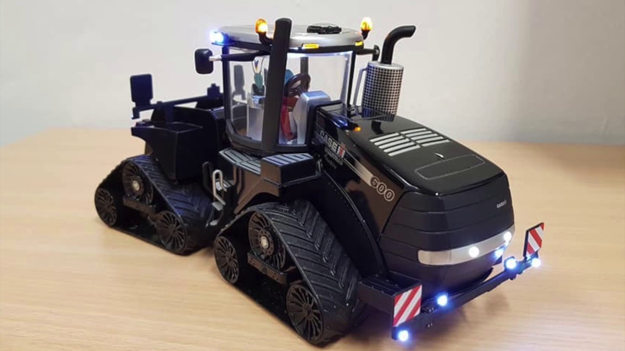 Siku 3275 Case Quadtrac 600 RC Control 1:32 Scale