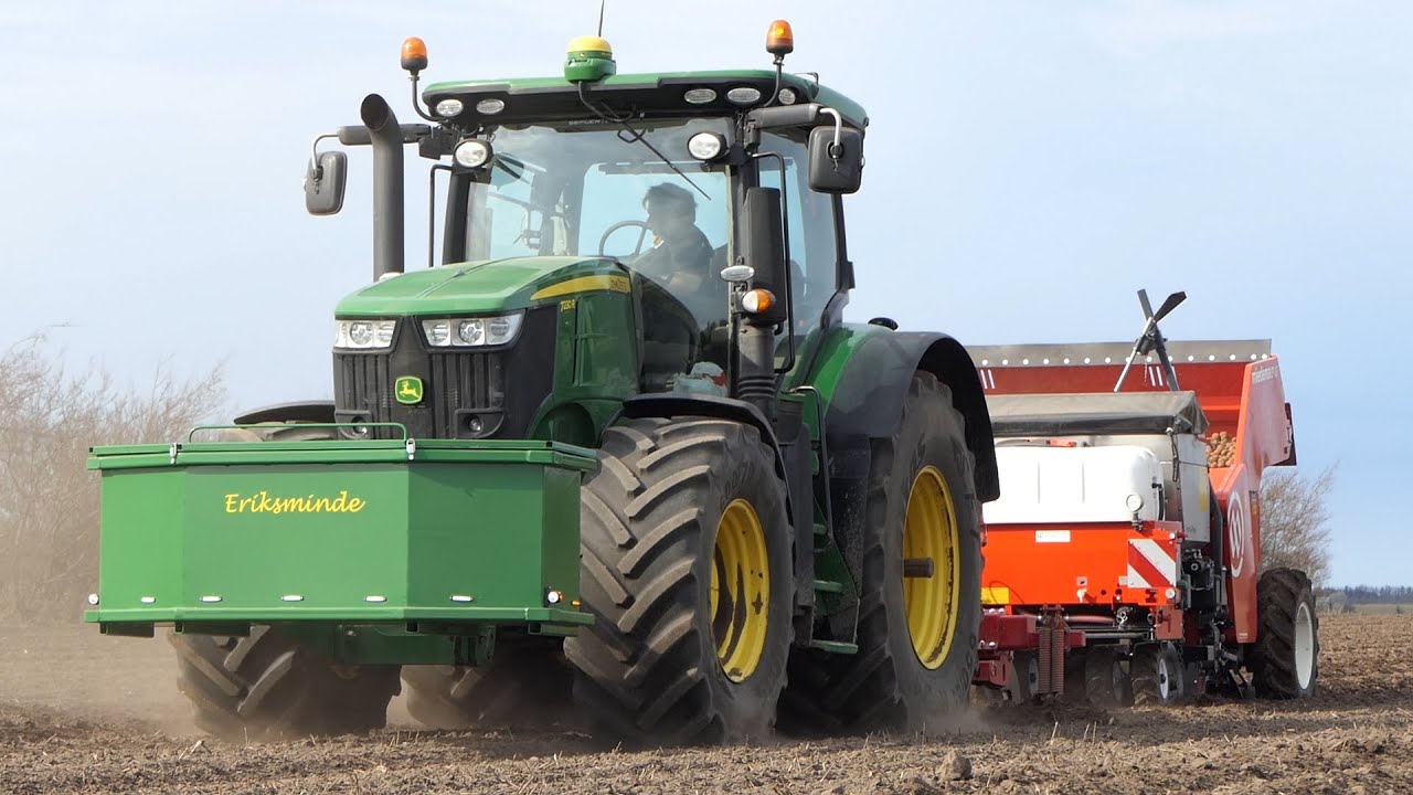 John Deere 7230R in the field laying Potatoes w/ Dewulf Miedema CP 42 Potato Planter | DK Agri