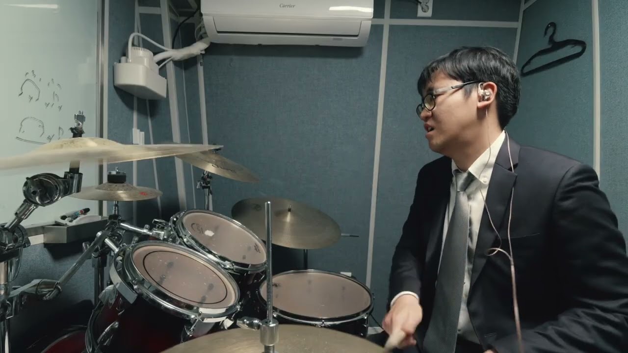 Smash Into Pieces - Villain drum cover by Drummer Swagger