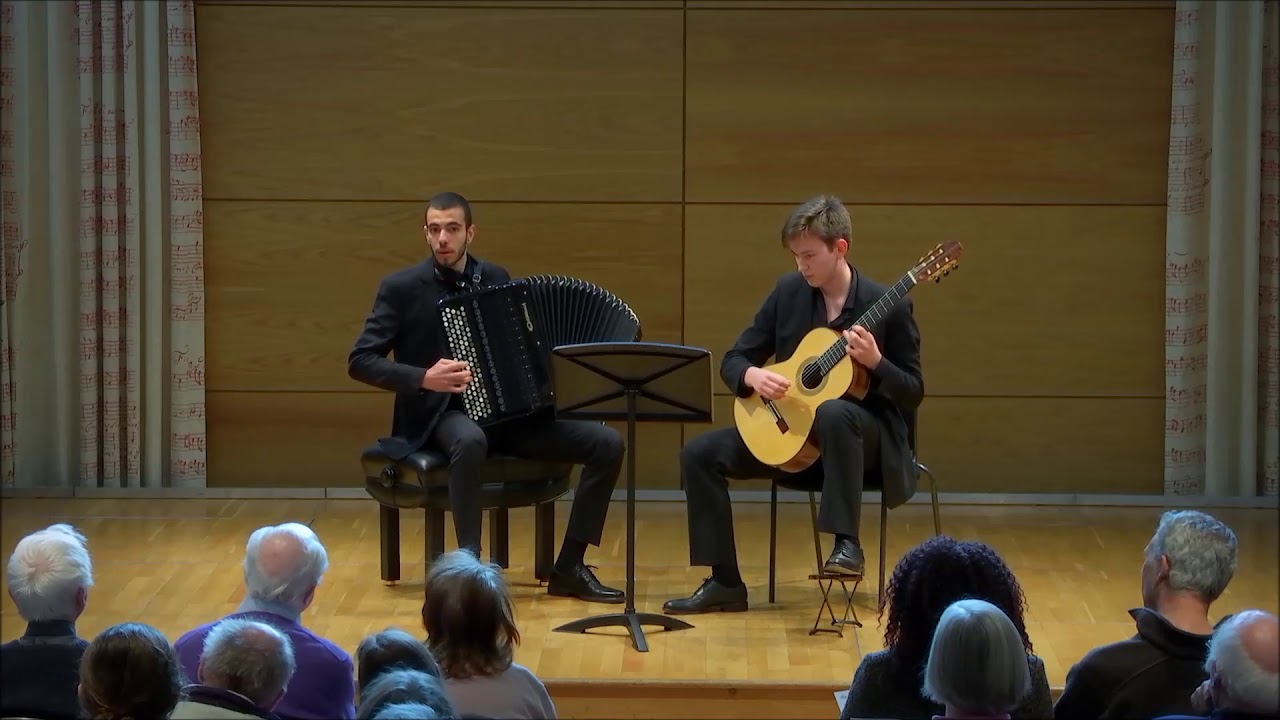 KONTROVERSE - Truhlar Jan | Accordion & Guitar duo &middot; Fl&aacute;vio Albino Rodrigues & Diogo Carlos