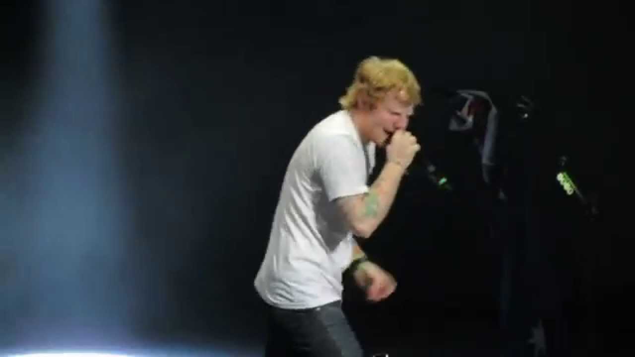 Take It Back/Superstitious/Aint No Sunshine - Ed Sheeran Perth concert