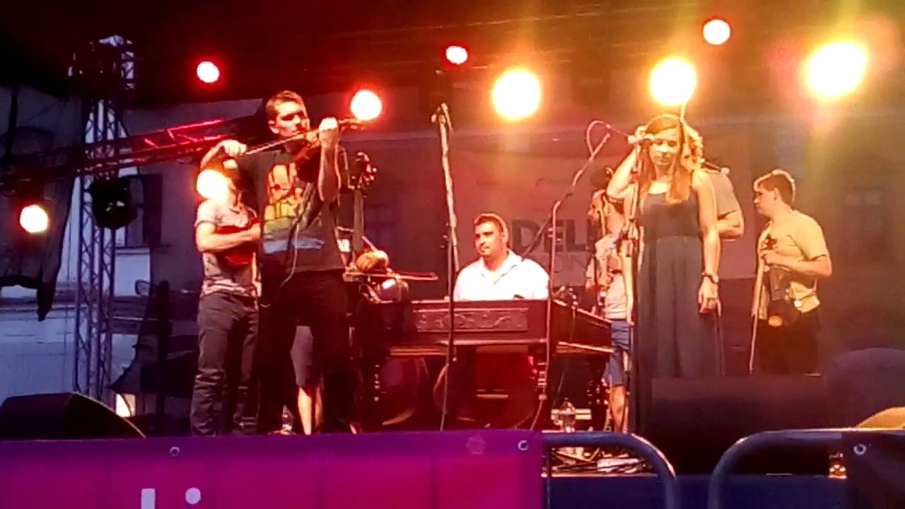 Slovácké léto 2016 Harafica Mix písní z muzikálu Cikáni jdou do nebe