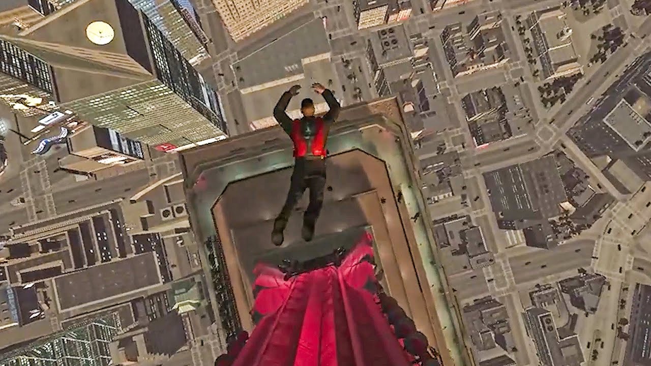 Jumping Off A Building Not Knowing The Buttons (GTA 4) - DarkViperAU