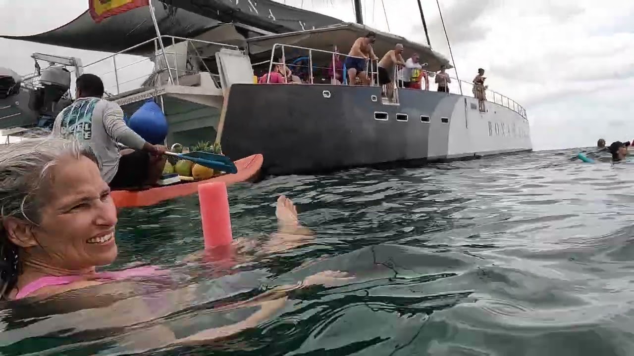 Catamaran to Rosario Islands