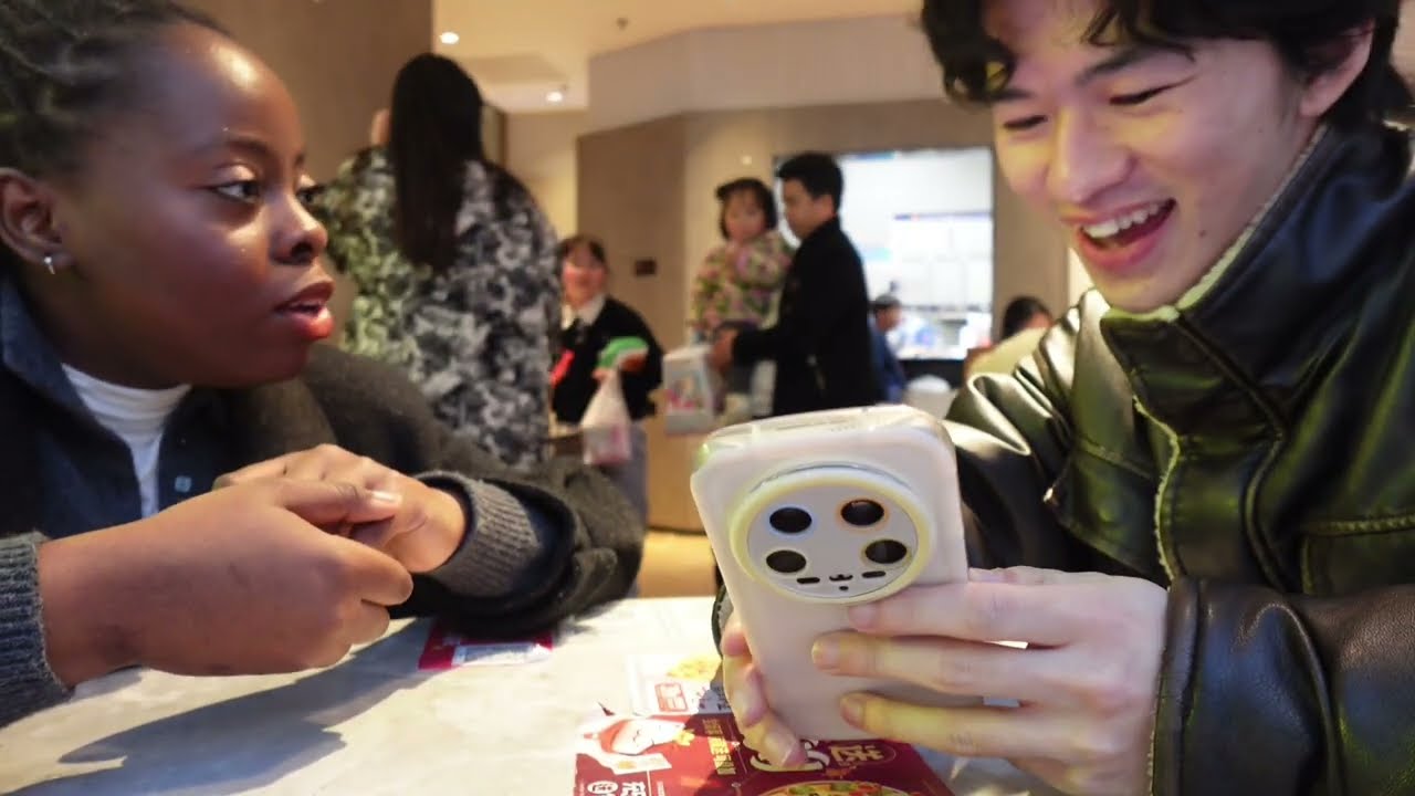 BLACK GIRL HANGS OUT WITH A CHINESE FRIEND DURING SPRING FESTIVAL // BLACKS IN CHINA 🇨🇳