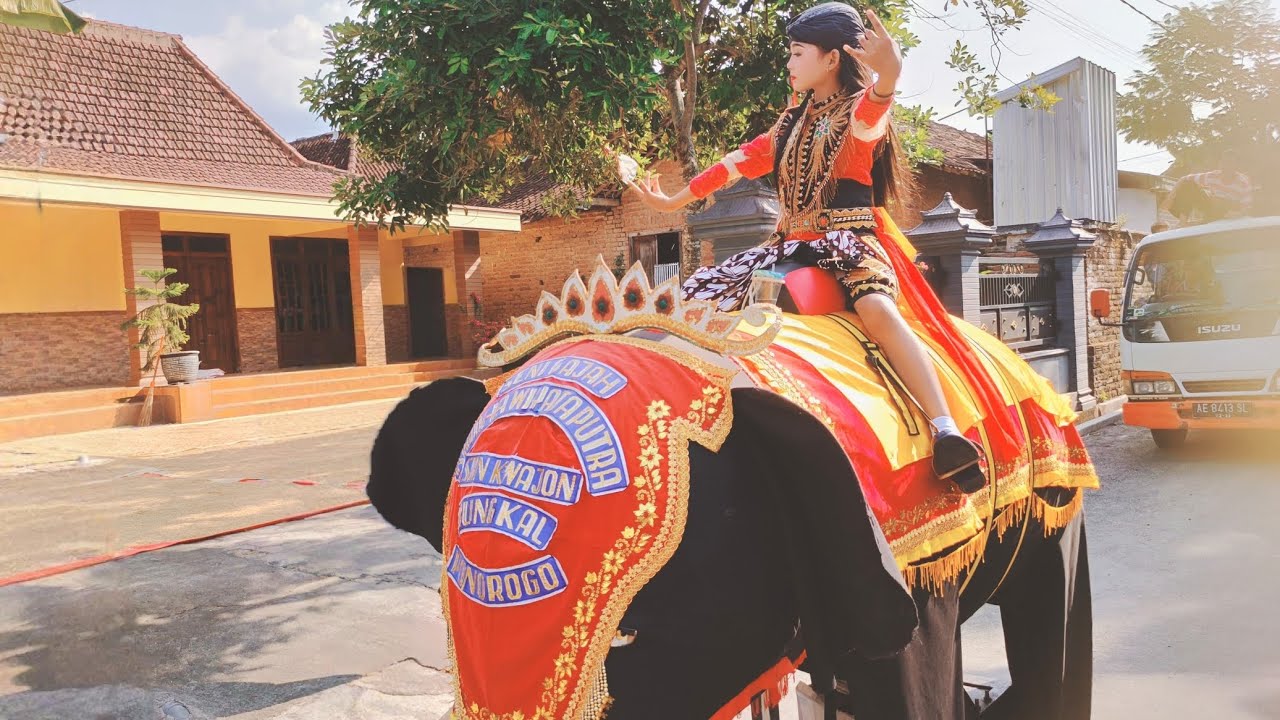 Seni Gajah Kridha Wiyata Putra
