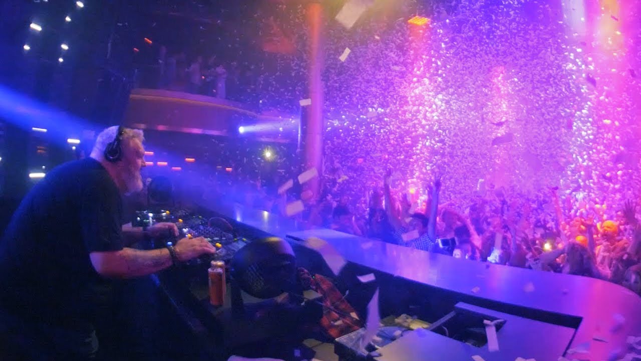 Kristian Nairn - Bigger (Official Music Video)