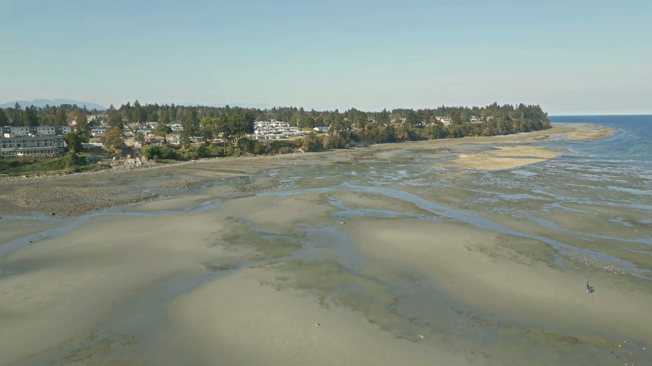 Parksville beach British Columbia by Drone!!