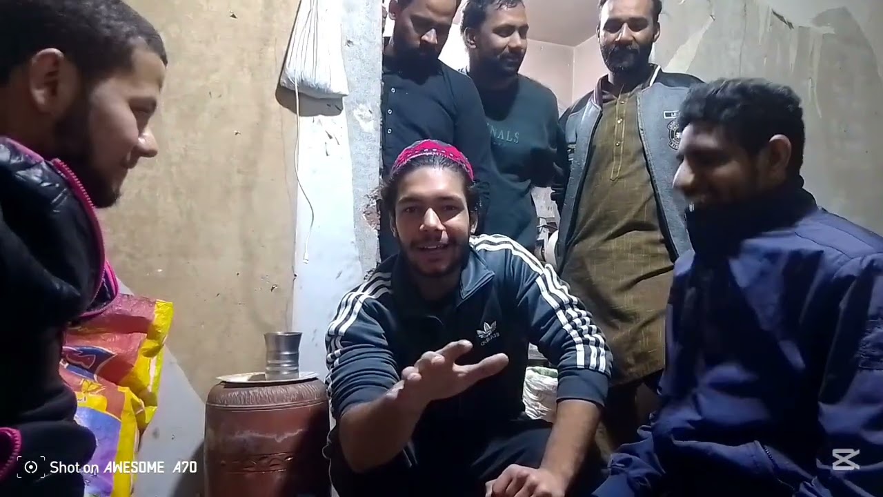 Arm wrestling king of table for subscribe